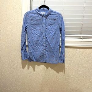 Gap shirt